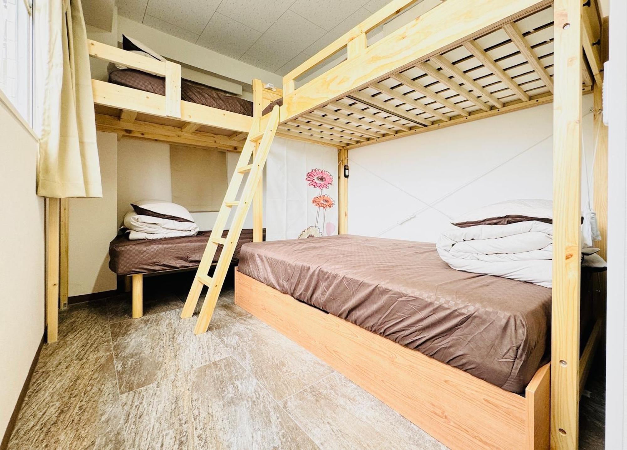 Guest House B'S Fiveⅱ Osaka Exterior photo